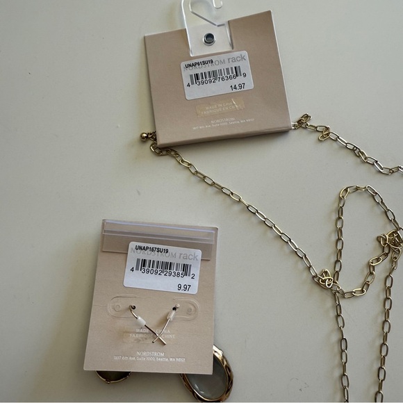 14th & Union- Gray pendant & earring set- Bohemian-Boho- Gold-Long Necklace - Picture 9 of 11